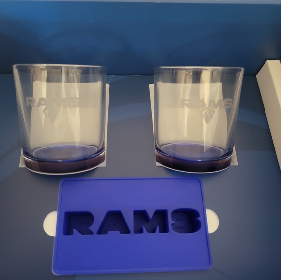 Los Angeles Rams - Picture 6 of 8